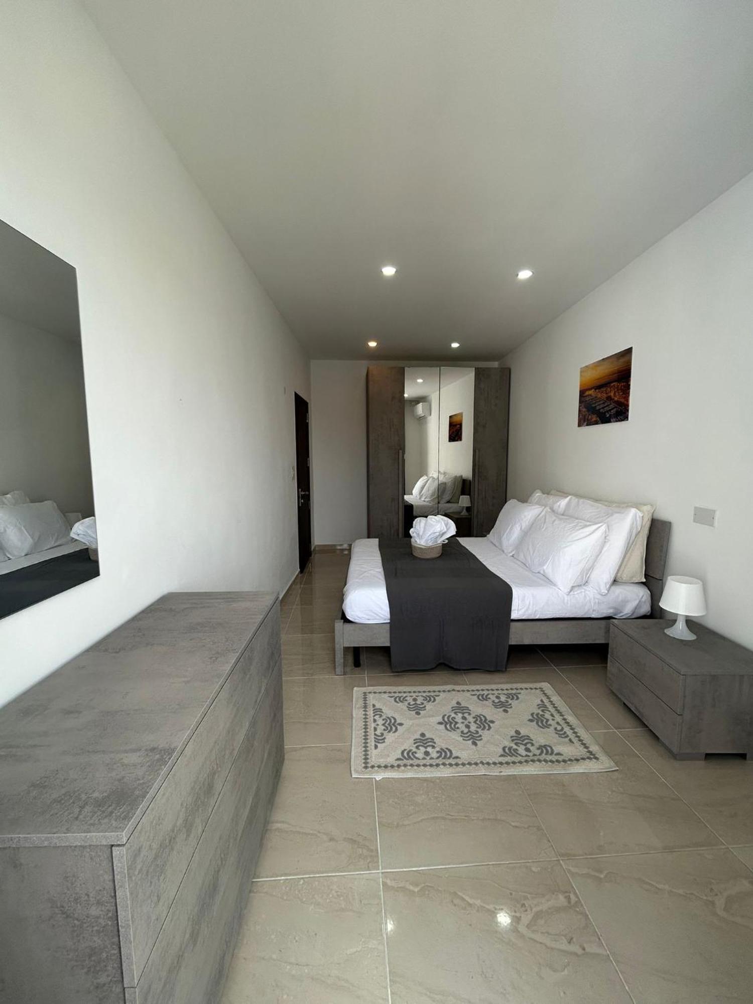 Seaview Setters Studio Apartment Marsaskala Exterior foto